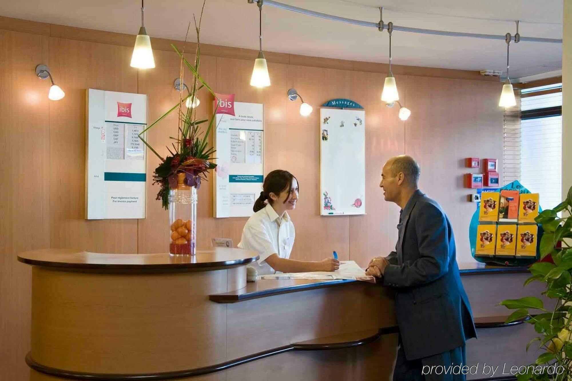 ไอบิส มาร์เซย ติโมเน Hotel มาร์กเซย ภายนอก รูปภาพ